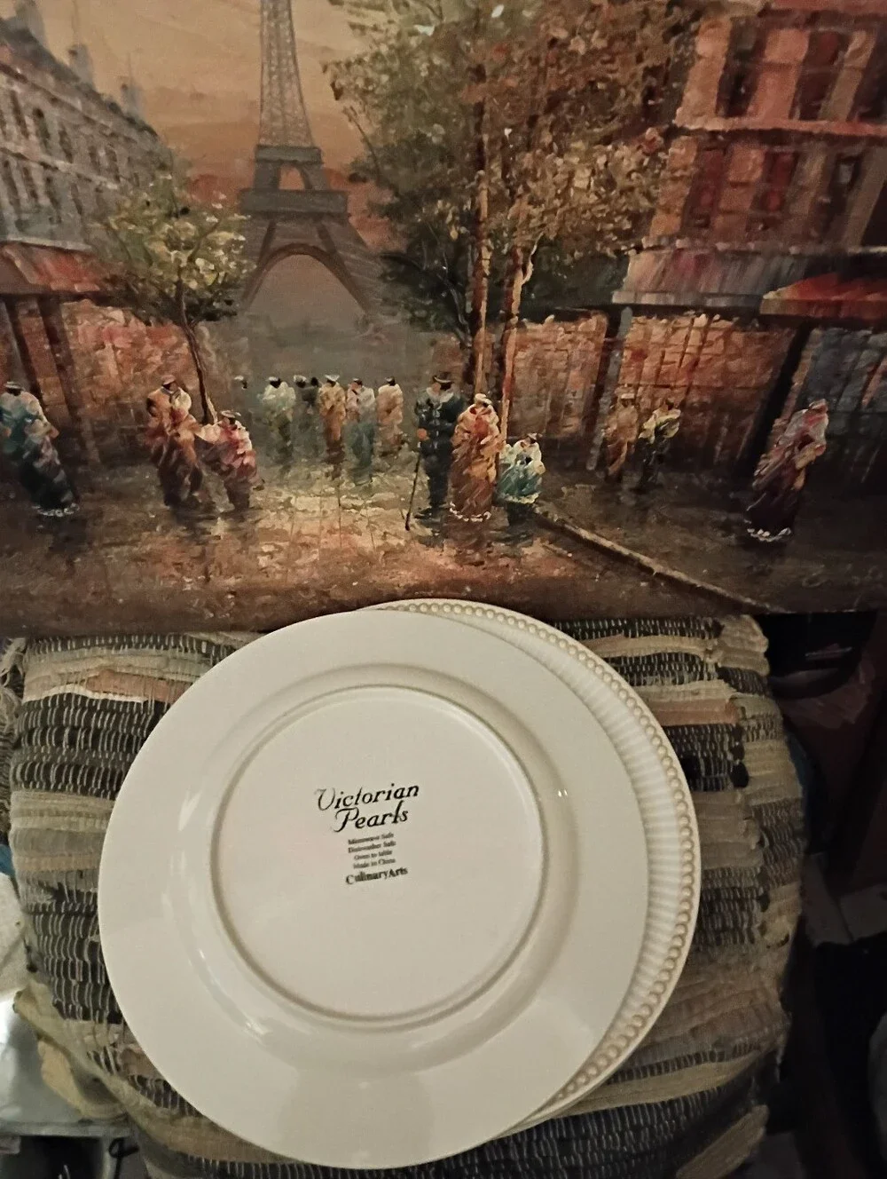 Victorian Pearls Culinary Art White Beaded Rim Vintage Dinner Plate Gifting 🎁